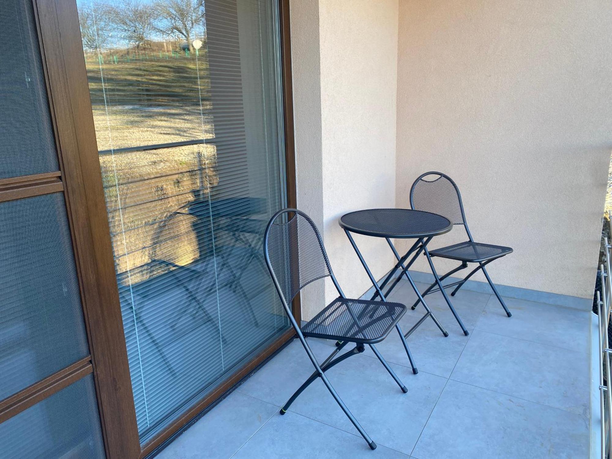 Apartman Pod Palavskymi Vrchy Pavlov Zewnętrze zdjęcie